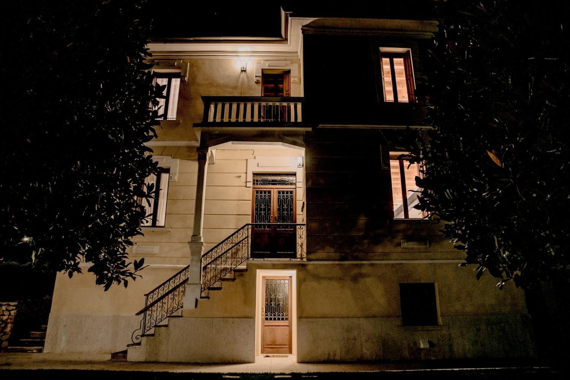 Naboo Verona Luxury Suites Εξωτερικό φωτογραφία