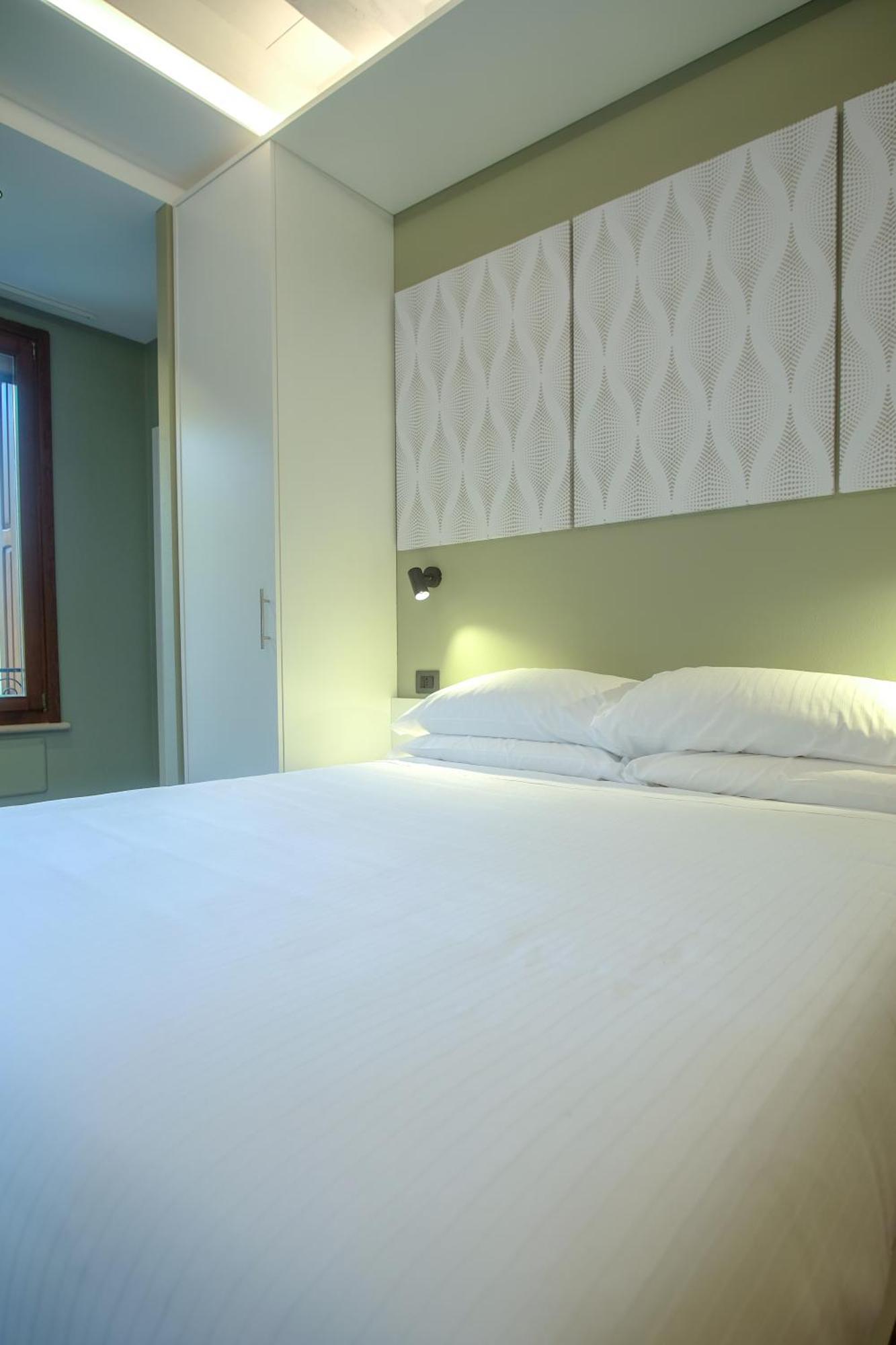 Naboo Verona Luxury Suites Εξωτερικό φωτογραφία