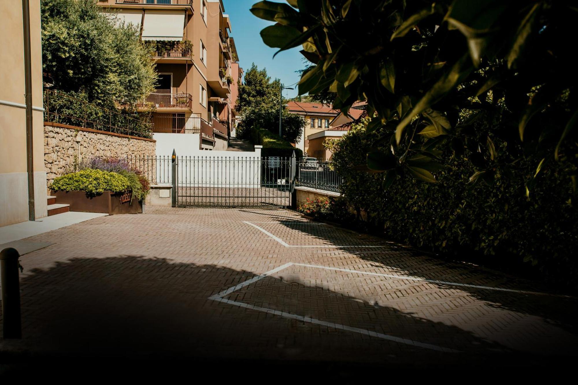Naboo Verona Luxury Suites Εξωτερικό φωτογραφία
